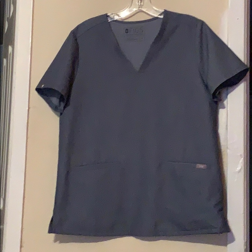 FIGS Heathered Denim M scrub top